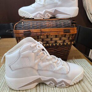 Mens FILA MB Retro Jamal Mashburn Size 11 White Grey Basketball 1BM01833-101